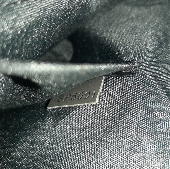 Louis Vuitton Messenger Monogram Eclipse Voyage PM - Picture 8 of 16